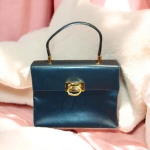 SALVATORE FERRAGAMO ICONIC TOP HANDLE BAG